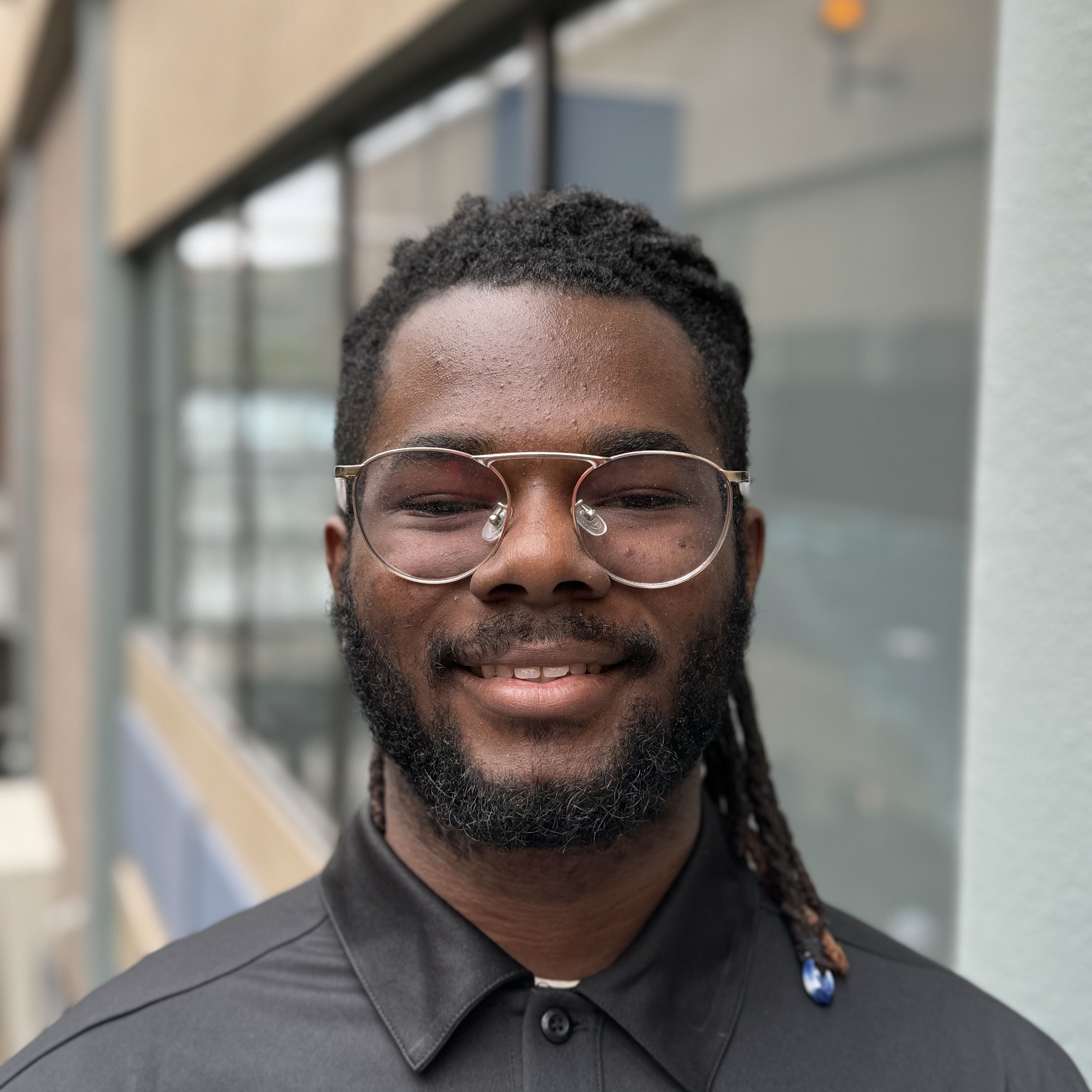 Omari De'Pluzer